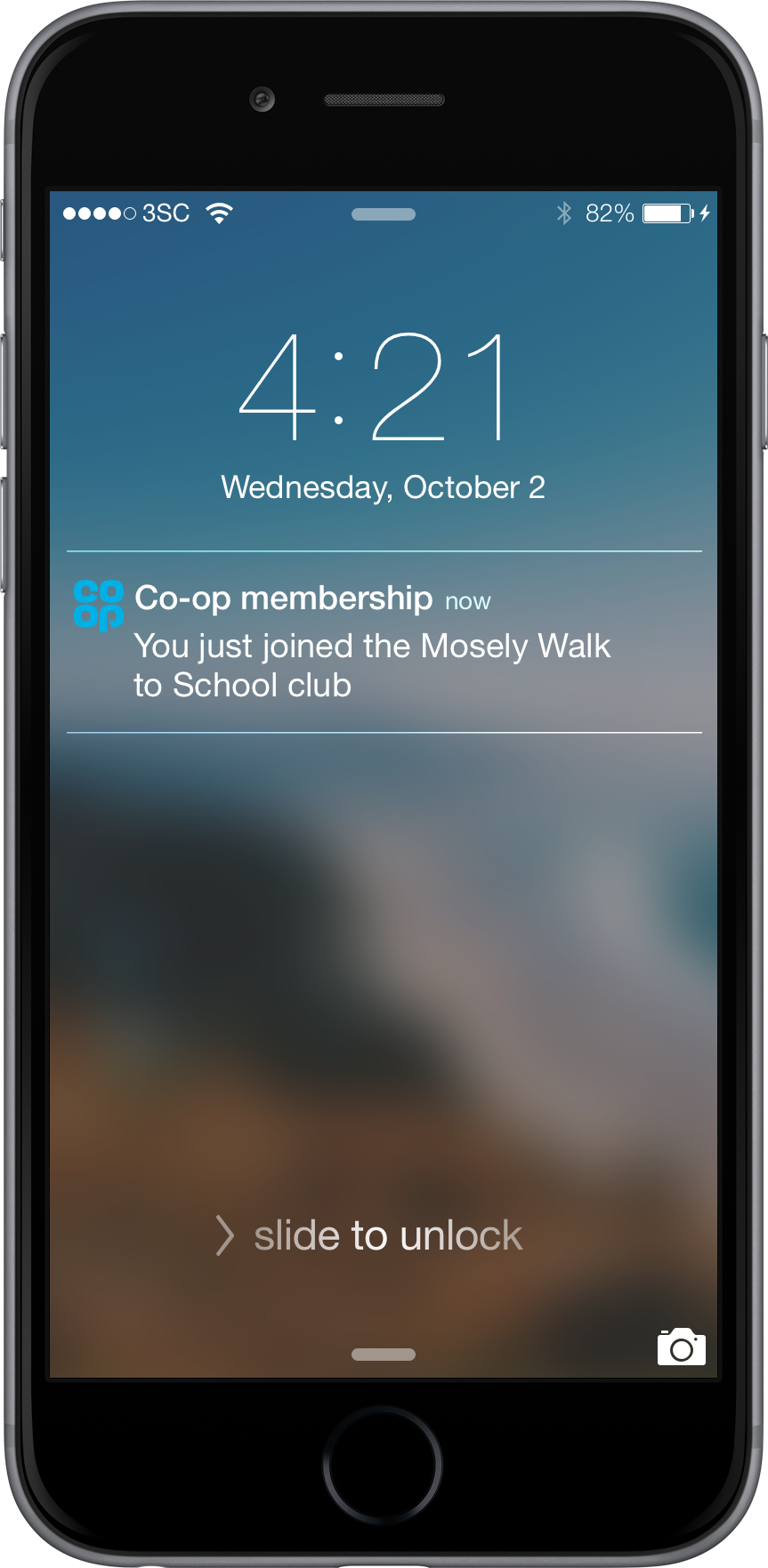 Push notification of a new member joining a local group